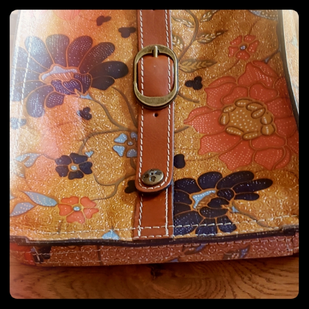 Patricia Nash crossbody bag